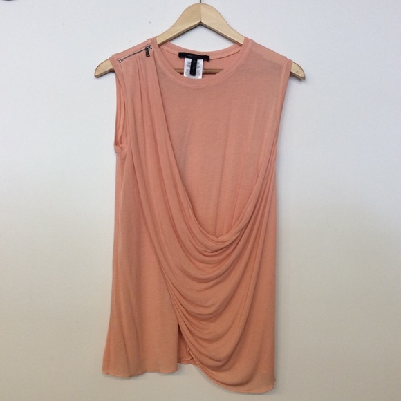 BCBGMaxAzria Tops - BCBGMaxAzria Sleeveless Top BCBGMaxAzria Tops - BCBGMaxAzria Sleeveless Top
